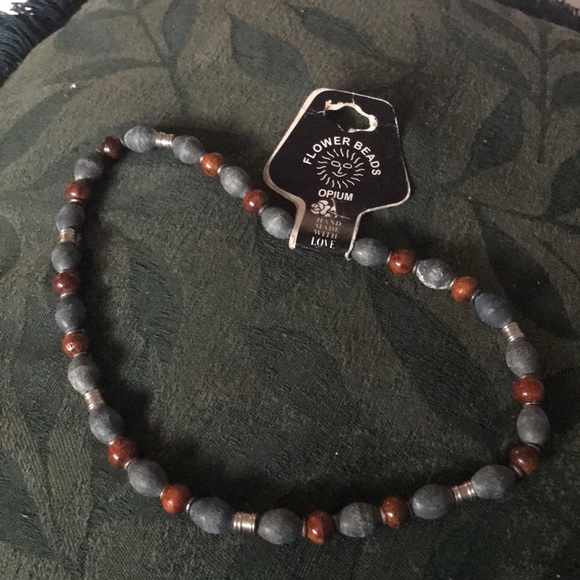 Choker - Picture 1 of 1